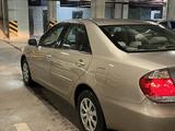 Toyota Camry 2005 годаfor6 500 000 тг. в Астана – фото 2