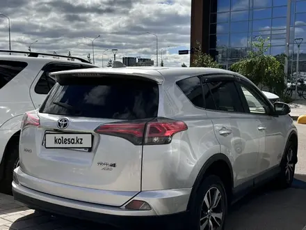 Toyota RAV4 2016 года за 11 200 000 тг. в Астана – фото 7