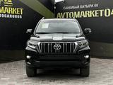 Toyota Land Cruiser Prado 2022 года за 35 000 000 тг. в Актобе – фото 2