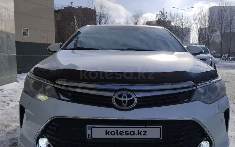 Toyota Camry 2017 года за 10 300 000 тг. в Астана