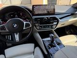 BMW 550 2022 года за 40 000 000 тг. в Уральск – фото 3