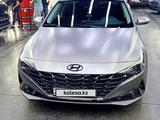 Hyundai Elantra 2022 года за 12 600 000 тг. в Экибастуз