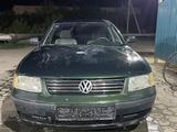 Volkswagen Passat 1997 годаүшін1 100 000 тг. в Семей – фото 2