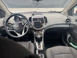 Chevrolet Aveo 2013 года за 4 400 000 тг. в Петропавловск – фото 4
