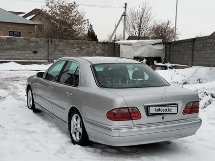 Mercedes-Benz E 280 2000 года за 5 000 000 тг. в Шымкент – фото 4