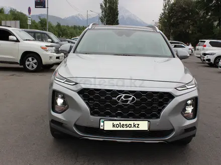 Hyundai Santa Fe 2020 года за 14 100 000 тг. в Астана – фото 2