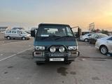 Mitsubishi Delica 1993 годаүшін3 100 000 тг. в Тараз