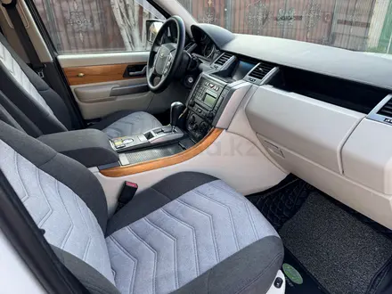 Land Rover Range Rover Sport 2008 года за 7 800 000 тг. в Алматы – фото 9