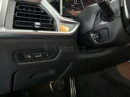 BMW X5 XDrive 40i 2026 года за 66 000 000 тг. в Алматы – фото 26