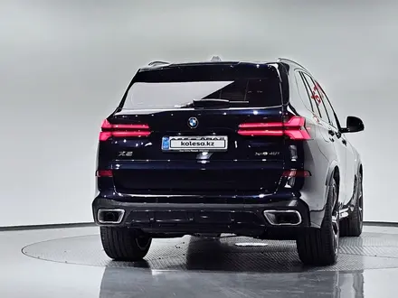 BMW X5 XDrive 40i 2026 года за 66 000 000 тг. в Алматы – фото 4