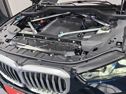 BMW X5 XDrive 40i 2026 года за 66 000 000 тг. в Алматы – фото 7