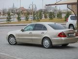 Mercedes-Benz E 240 2002 года за 4 100 000 тг. в Туркестан – фото 4