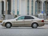 Mercedes-Benz E 240 2002 года за 4 100 000 тг. в Туркестан – фото 5