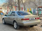 Toyota Camry 1998 годаүшін4 400 000 тг. в Актобе – фото 3