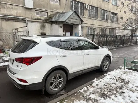 Hyundai Santa Fe 2017 года за 11 500 000 тг. в Алматы – фото 3