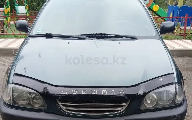 Toyota Avensis 1999 годаfor2 300 000 тг. в Астана