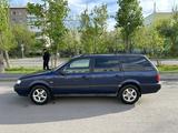 Volkswagen Passat 1995 года за 1 800 000 тг. в Астана – фото 2