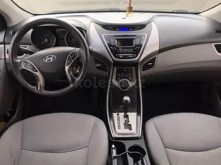 Hyundai Elantra 2013 года за 4 200 000 тг. в Уральск – фото 3