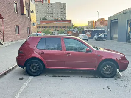 Volkswagen Golf 2000 года за 2 000 000 тг. в Астана – фото 4