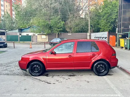 Volkswagen Golf 2000 года за 2 000 000 тг. в Астана – фото 2