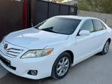 Toyota Camry 2011 года за 6 800 000 тг. в Жанаозен