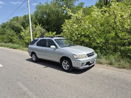 Nissan R'nessa 1998 года за 1 700 000 тг. в Алматы – фото 2