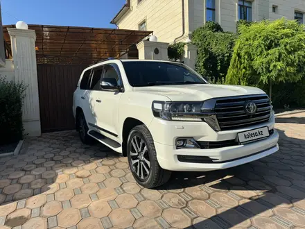 Toyota Land Cruiser 2018 года за 42 000 000 тг. в Актау