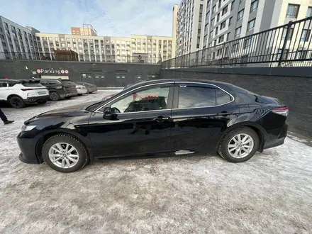 Toyota Camry 2020 года за 13 500 000 тг. в Астана – фото 5