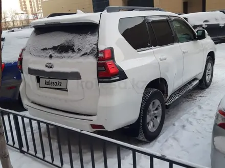 Toyota Land Cruiser Prado 2019 года за 22 450 000 тг. в Астана – фото 4
