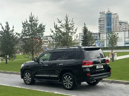 Toyota Land Cruiser 2015 года за 38 000 000 тг. в Алматы – фото 5