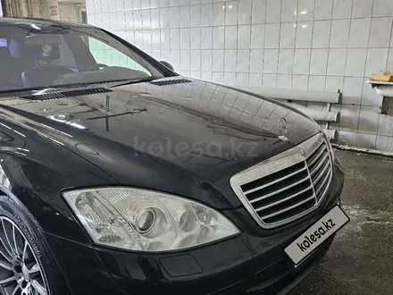 Mercedes-Benz S 350 2007 года за 5 500 000 тг. в Астана – фото 4