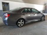 Toyota Camry 2013 года за 3 500 000 тг. в Кульсары – фото 2