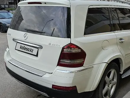 Mercedes-Benz GL 550 2008 года за 6 000 000 тг. в Алматы – фото 8