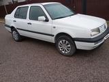 Volkswagen Vento 1995 года за 1 200 000 тг. в Караганда