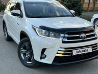 Toyota Highlander 2019 года за 18 500 000 тг. в Павлодар