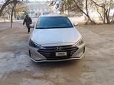Hyundai Elantra 2018 годаfor6 300 000 тг. в Актау