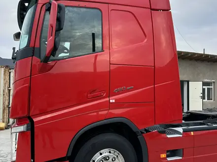 Volvo  FH 2020 года за 42 000 000 тг. в Шымкент – фото 3