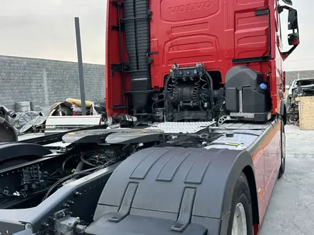 Volvo  FH 2020 года за 42 000 000 тг. в Шымкент – фото 33