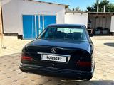 Mercedes-Benz E 280 1993 годаүшін1 400 000 тг. в Туркестан – фото 2