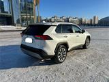 Toyota RAV4 2020 годаfor16 500 000 тг. в Астана – фото 4