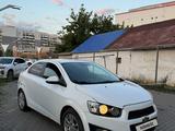 Chevrolet Aveo 2014 года за 2 850 000 тг. в Уральск – фото 2