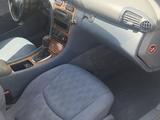 Mercedes-Benz C 320 2002 годаүшін1 450 000 тг. в Актау – фото 5