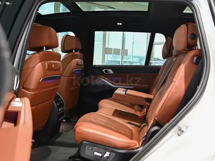 BMW X7 2023 года за 46 500 000 тг. в Алматы – фото 7
