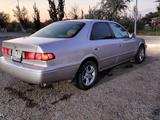 Toyota Camry 2000 года за 2 600 000 тг. в Алматы – фото 3