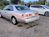 Toyota Camry 2000 года за 2 600 000 тг. в Алматы – фото 4