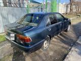 Nissan Sunny 1997 года за 700 000 тг. в Алматы – фото 3