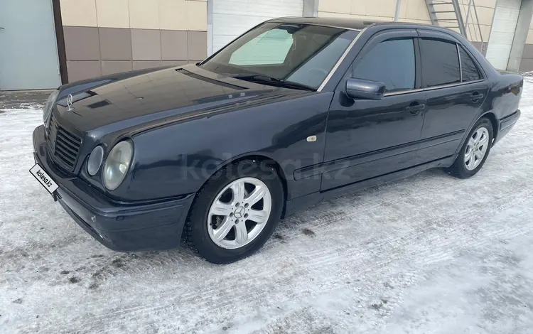 Mercedes-Benz E 200 1996 годаfor2 600 000 тг. в Петропавловск