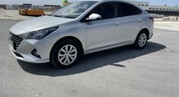 Hyundai Accent 2021 года за 7 750 000 тг. в Астана – фото 2