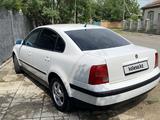 Volkswagen Passat 1997 года за 1 500 000 тг. в Тараз – фото 2