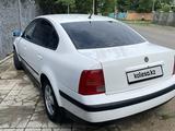 Volkswagen Passat 1997 года за 1 500 000 тг. в Тараз – фото 4